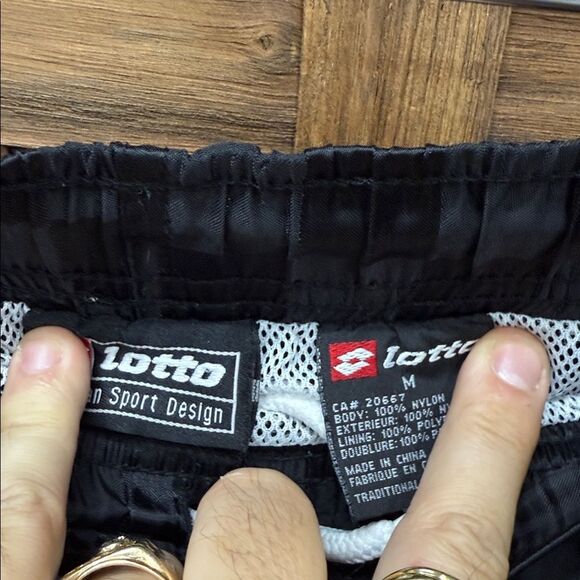 Vintage Lotto Black Checkered Shorts - Picture 2 of 2